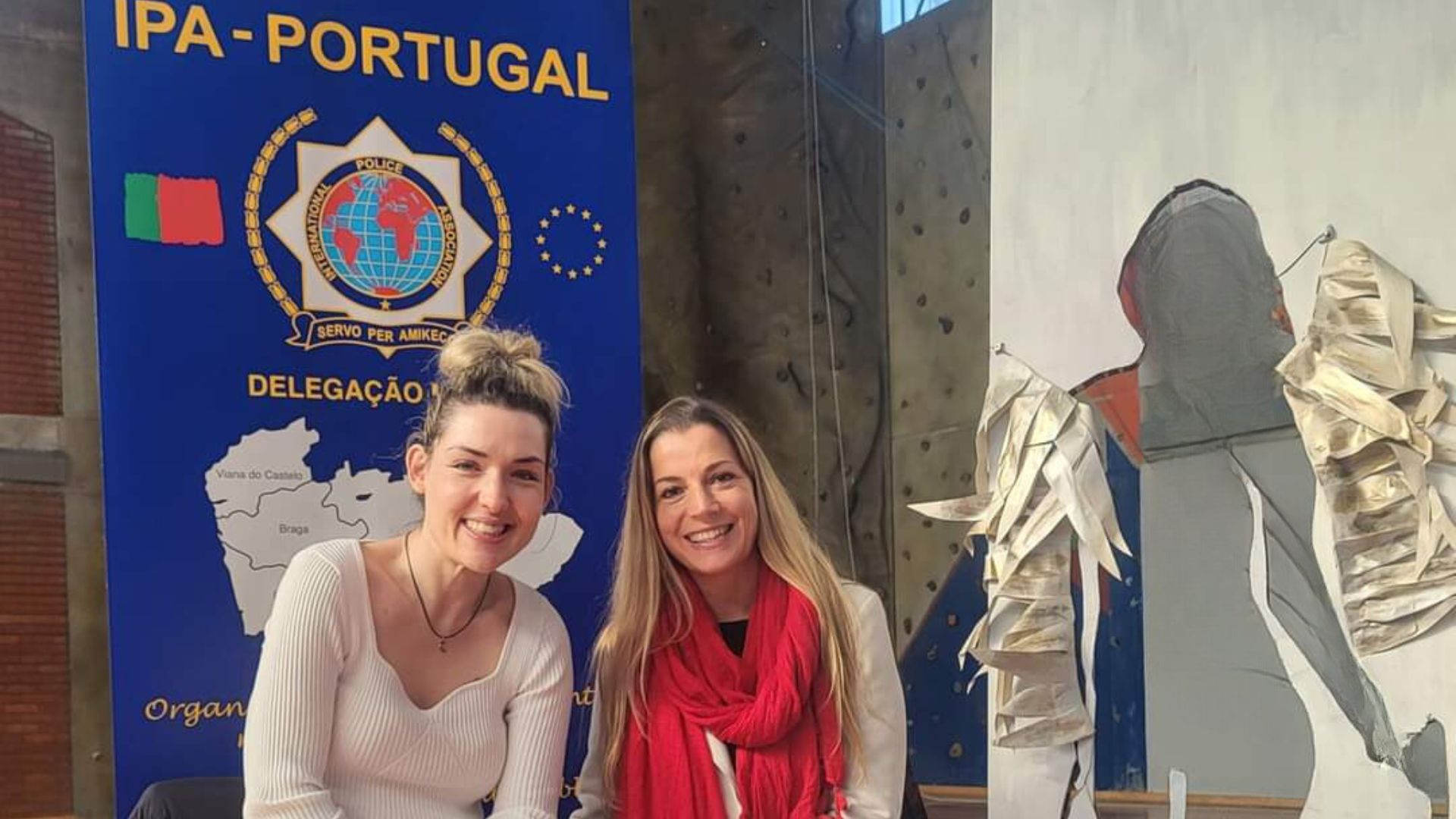“Menina Milagre” recebe a obra “Inocente” doada por Eduarda Azevedo